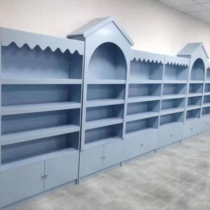 宠物用品店货架